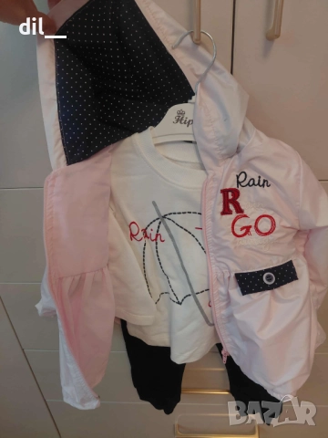 Нов с етикет! Комплект : тънко якенце, блузка, панталонки, размер 2г, снимка 2 - Детски комплекти - 52038878