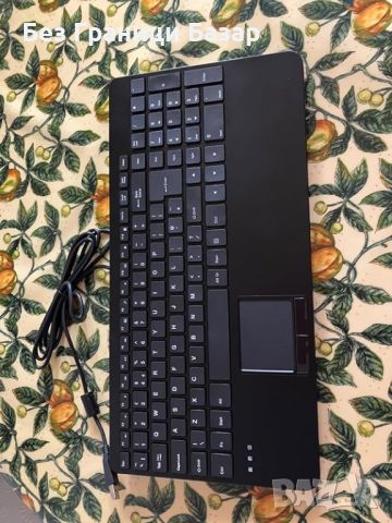 Нова Компактна Клавиатура с Тъчпад + USB Хъбове, Поддръжка Windows, снимка 8 - Клавиатури и мишки - 45641769