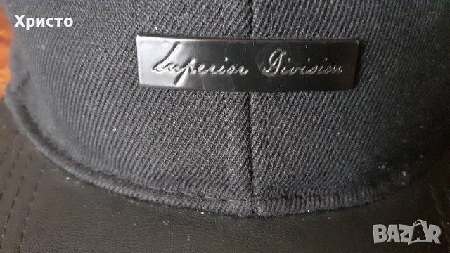 шапка бейзболна с козирка, Inperion Division Premium Styles, черна, плътен плат, кожена козирка, снимка 2 - Шапки - 46381753
