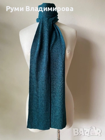 Тъмнозелен, блестящ шал In wear, снимка 3 - Шалове - 53909892