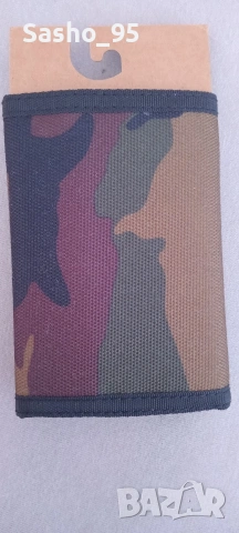 Портфейл VANS , снимка 5 - Портфейли, портмонета - 53622347