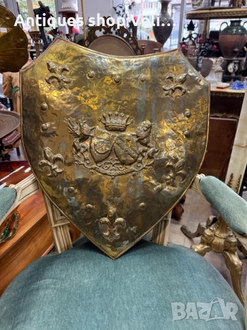 Щит/герб с мечове за стена №7445, снимка 4 - Антикварни и старинни предмети - 51960862