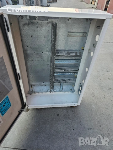 Метално електрическо табло 90x60x20 cm , снимка 3 - Други машини и части - 53737560