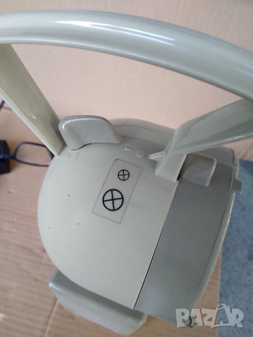 Акумулаторен фенер с Li-Ion батерия, снимка 12 - Прожектори - 52846557