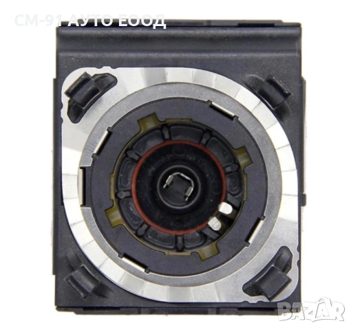 Адаптор за крушка D2S, снимка 2 - Аксесоари и консумативи - 53875365