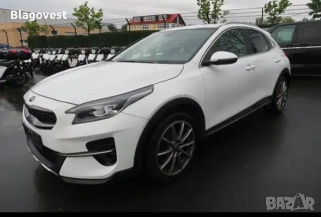 Kia Xceed 1.0gdi GPL 120hp НА ЧАСТИ , снимка 3 - Автомобили и джипове - 45471464