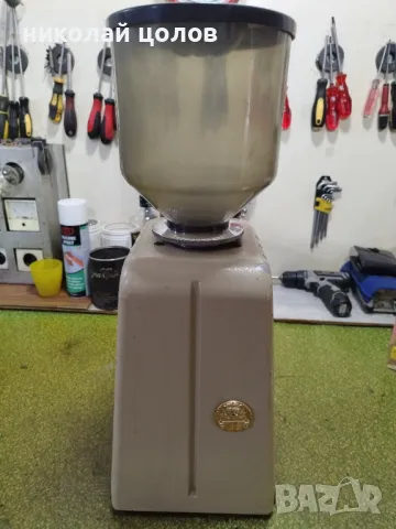 Професионална кафемелачка San Marko , снимка 3 - Обзавеждане за заведение - 50083244