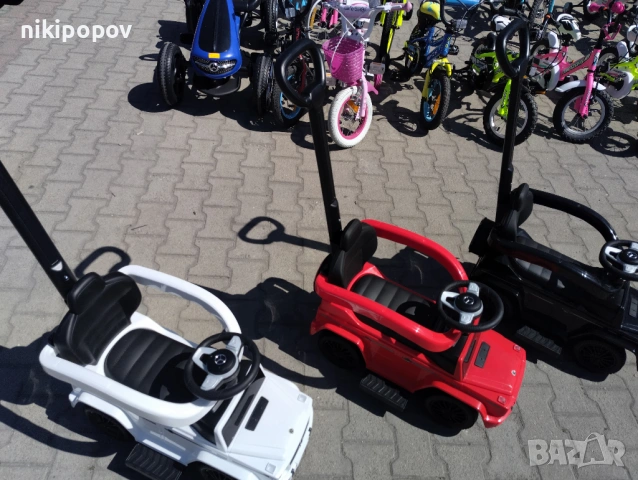 MERCEDES Кола за яздене с дръжка Mercedes-benz G350d, снимка 3 - Детски велосипеди, триколки и коли - 53849651