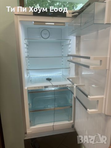 Хладилник с фризер Liebherr CBNPgb 4855 BioFresh черно стъкло, снимка 3 - Хладилници - 45932688