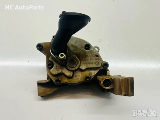 Маслена помпа за Audi Ауди А3 VW Golf MK5 8P1 1.6 FSI 115 коня BLF 03C115105H 2008, снимка 5 - Части - 50191650