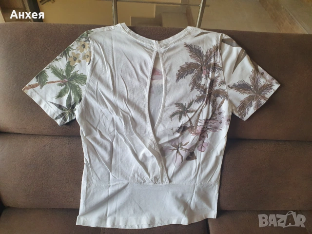 Desigual tee crossed open back life тениска, снимка 3 - Тениски - 53943144