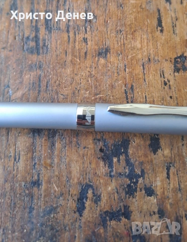 химикалка метална сребърна Сапи Sapi Италия Italy с UV фенерче в кутия , снимка 8 - Ученически пособия, канцеларски материали - 53733040