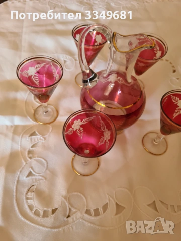 Антикварни чаши цветно стъкло с златни орнаменти , снимка 3 - Антикварни и старинни предмети - 54242947