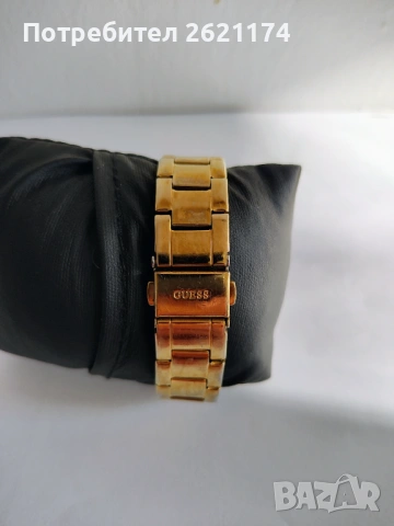 Дамски часовник Guess, снимка 4 - Дамски - 53848010
