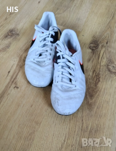 Детски футболни бутонки Nike, бутонки 38.5 номер, снимка 3 - Футбол - 52178764