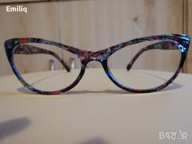 Нови Диоптрични Рамки за Очила