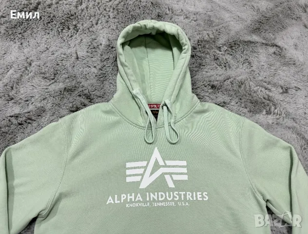 Мъжки суитшърт Alpha Industries, Размер М, снимка 2 - Суичъри - 48817702