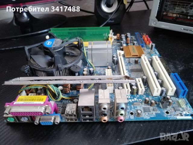 Работеща Asrock 775, снимка 1 - Дънни платки - 44396704