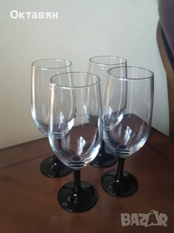 Стъклени чаши за вино, снимка 4 - Чаши - 53473004
