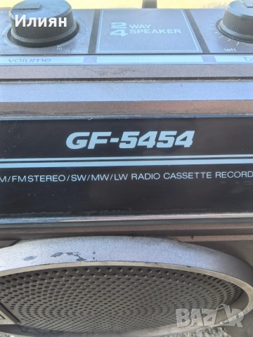 Радиокасетофон, снимка 4 - Радиокасетофони, транзистори - 53868705