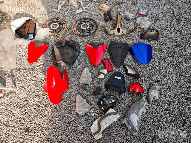 части от Ducati 2007, снимка 3 - Аксесоари и консумативи - 51887884