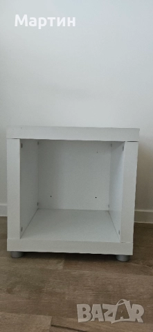 Етажерка кубче за под, снимка 2 - Етажерки - 52714444