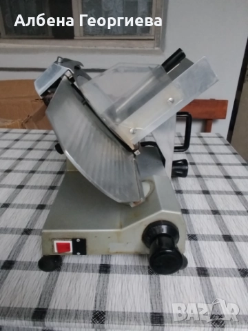 Професионална слайс машина - 250 мм, снимка 12 - Обзавеждане на кухня - 52083345