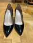 Продавам елегантни обувки, снимка 1 - Дамски обувки на ток - 45808877
