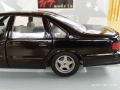 1:18 Метален модел на Chevrolet Impala SS 1996 - UT MODELS, снимка 6