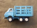Ламаринена играчка камион, снимка 3
