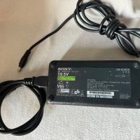 150W Оригинално зарядно захранване за лаптоп Sony vaio 19.5V 7.7A , зарядно Sony, снимка 1 - Кабели и адаптери - 45865390