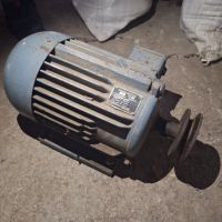 Продавам трифазен електродвигател 3kw, снимка 3 - Индустриална техника - 45196281