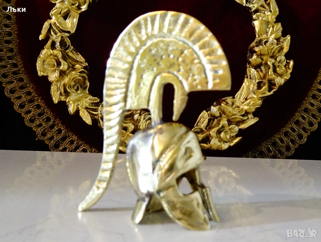 Спартански шлем,воин Леонидас от бронз. , снимка 1