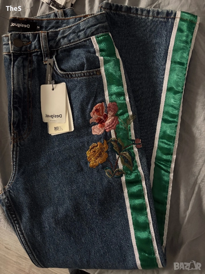 Дънки DESIGUAL. ЧИСТО НОВИ! Топ цена , снимка 1