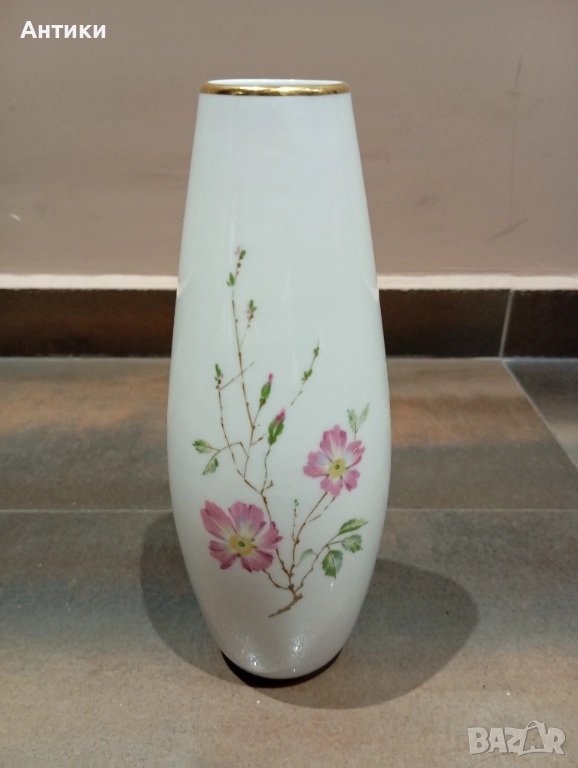 Порцеланова стара маркирана ваза, снимка 1