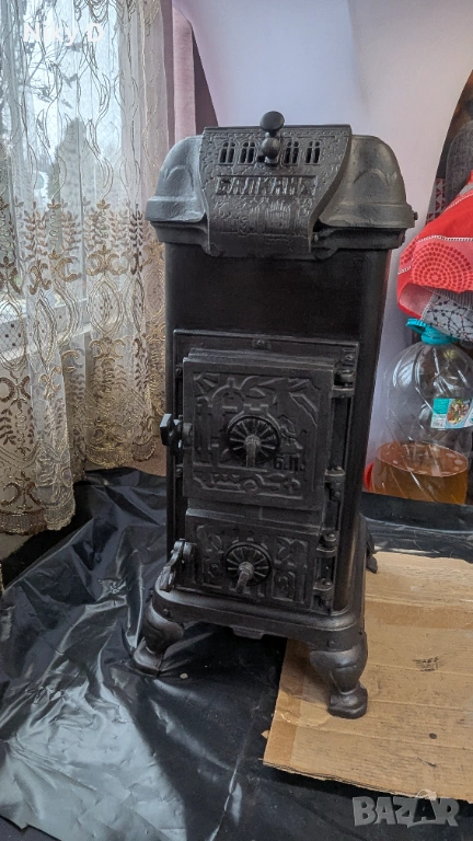 Стара чугунена печка,Един топъл спомен, снимка 1