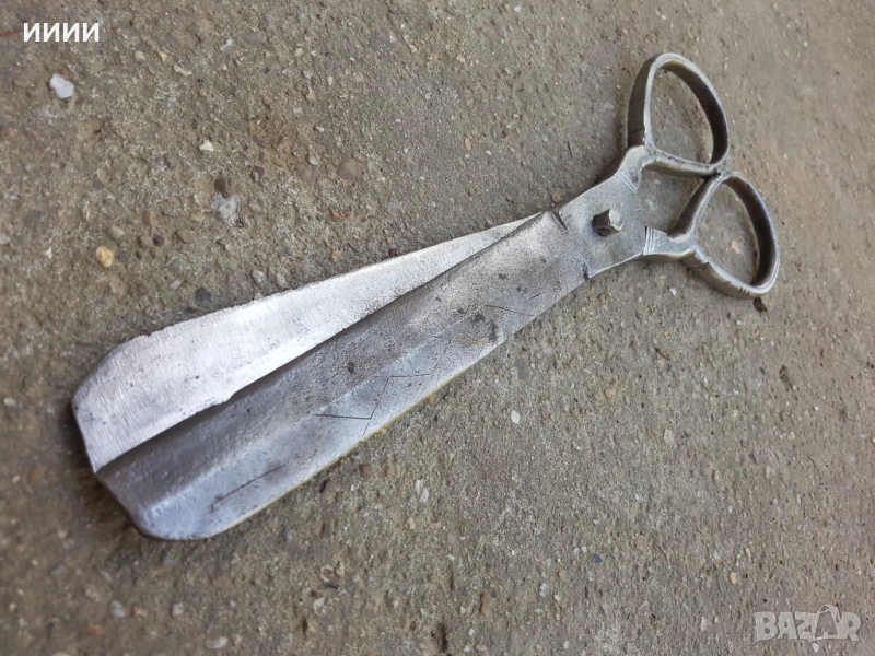 Абаджийска ножица 1866г със златни набивки , снимка 1