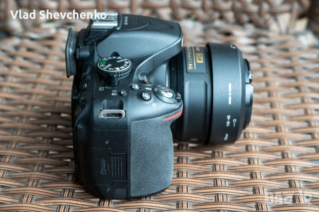 Nikon D5200 + Nikon AF-S DX 35mm f/1.8G, снимка 2 - Фотоапарати - 54095251