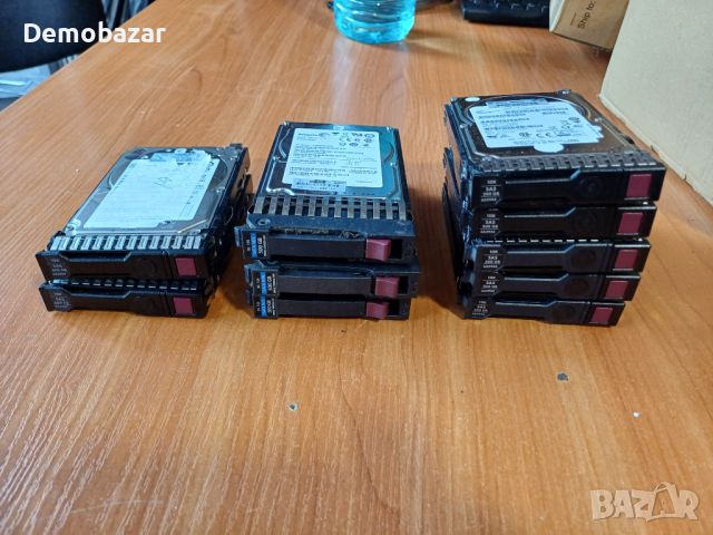 19бр. HDD SAS 2,5'' и 3,5'' + caddy за HP сървър, снимка 1 - Твърди дискове - 46140557