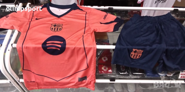 спортен екип Барселона нов тениска и шорти спортно трико за дете с ръст 140см