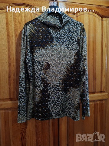 Лъскава блуза с пайети , снимка 4 - Блузи с дълъг ръкав и пуловери - 45034027