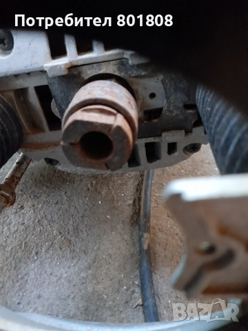 Оберфреза Hitachi , снимка 2 - Други инструменти - 51739925