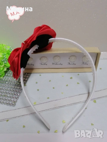 Диадема ''Две червени рози'', снимка 9 - Аксесоари за коса - 44458012