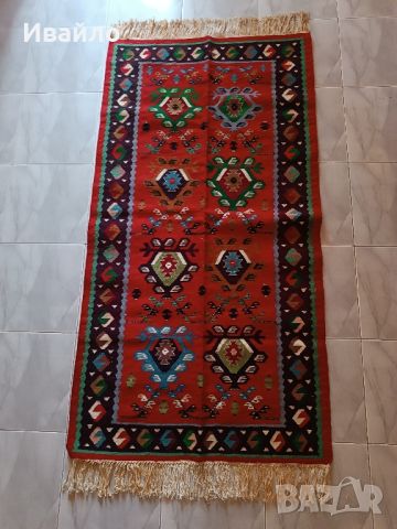 Чипровски килим , снимка 2 - Килими - 45508022