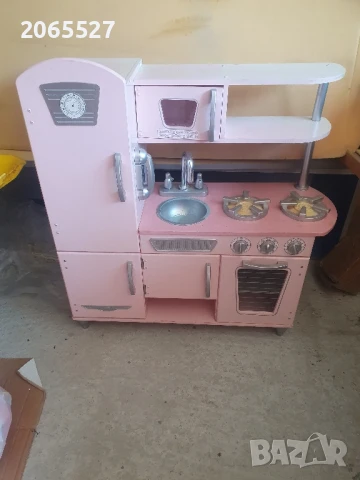детска кухня, снимка 2 - Играчки за стая - 50780211