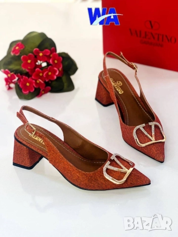 обувки на ток valentino garavani, снимка 3 - Дамски ежедневни обувки - 51455730