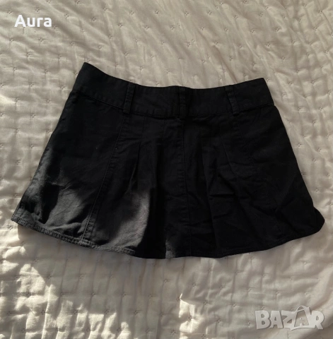 United colors of Benetton Black pleated mini skirt , снимка 3 - Поли - 53814950
