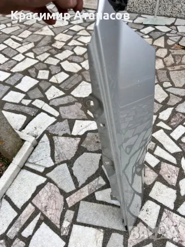 Калник преден десен за Мерцедес Ц-класа W204. 2011-2014г, снимка 4 - Части - 49261780