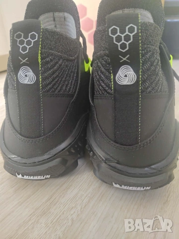 Чисто нови Vivobarefoot Magna Forest Esc EU 44, снимка 2 - Спортни обувки - 53803188