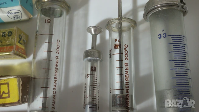 Лот стари стъклени спринцовки, снимка 6 - Антикварни и старинни предмети - 51067939